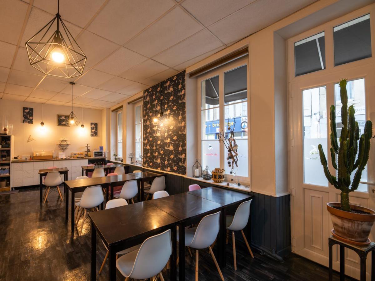 Logis Hotel Au Croissant Buzançais المظهر الخارجي الصورة
